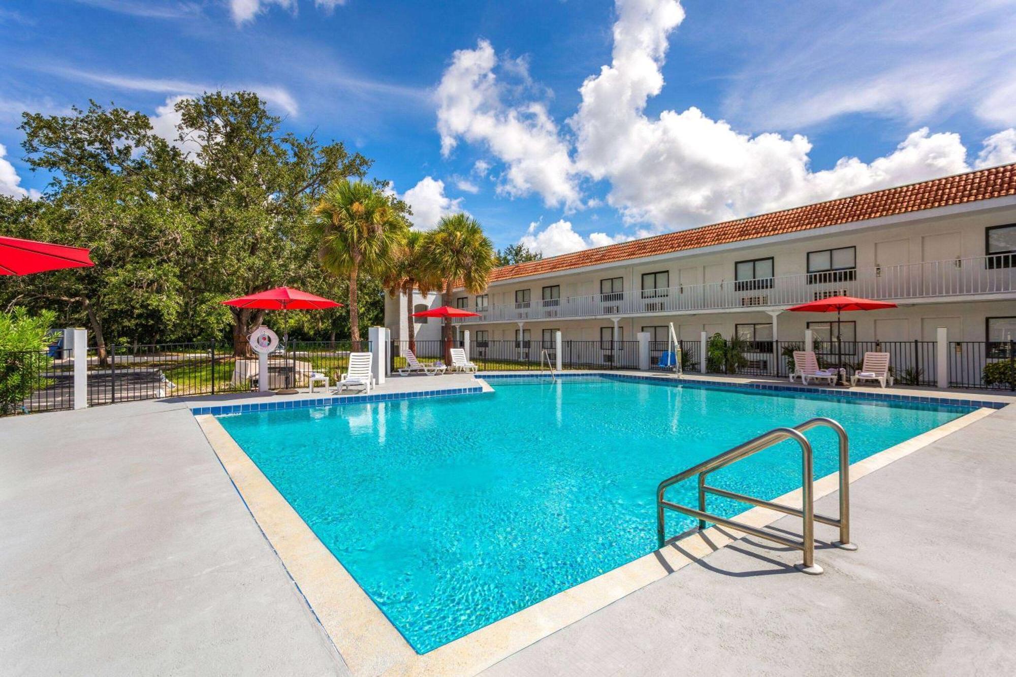 Developer Inn Express Fundamental, A Travelodge By Wyndham Kissimmee Exteriér fotografie